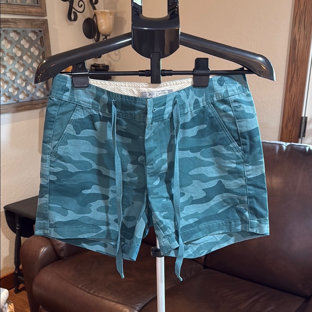 Gander Mountain Guide Series Green Athletic Shorts Lightweight Relaxed Fit